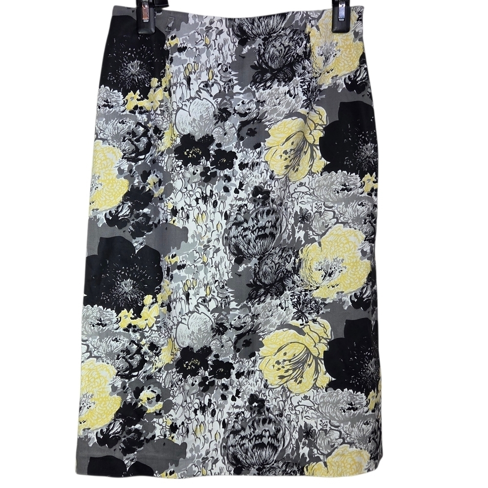 Mac & Jac Floral Pencil Skirt - Black, Gray, and Yellow Size 6